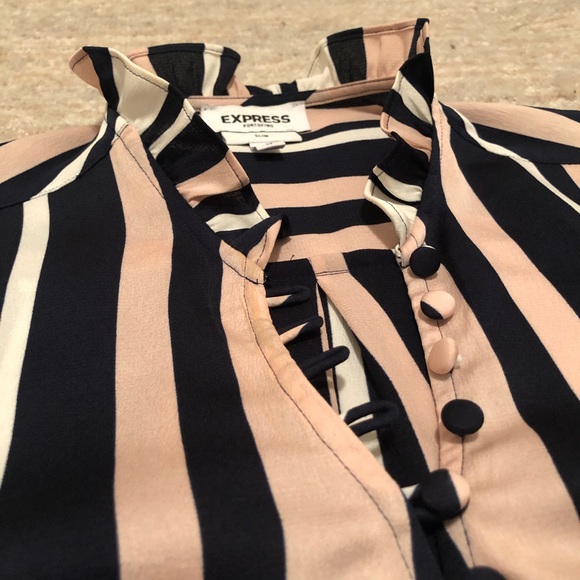 Express | Striped Ruffle Collar Button Down - Picture 3 of 4